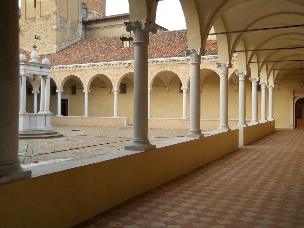 Chiostro Pensile - Vaulted Cloister